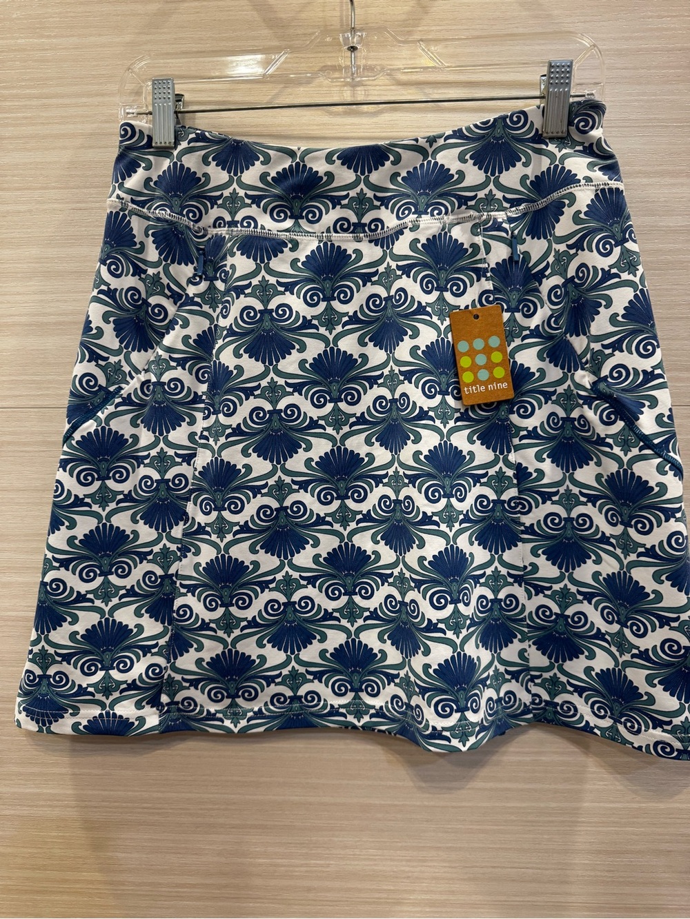 Title Nine M Active Blue & White Printed Jersey Knit Stretch Skirt NWT Small